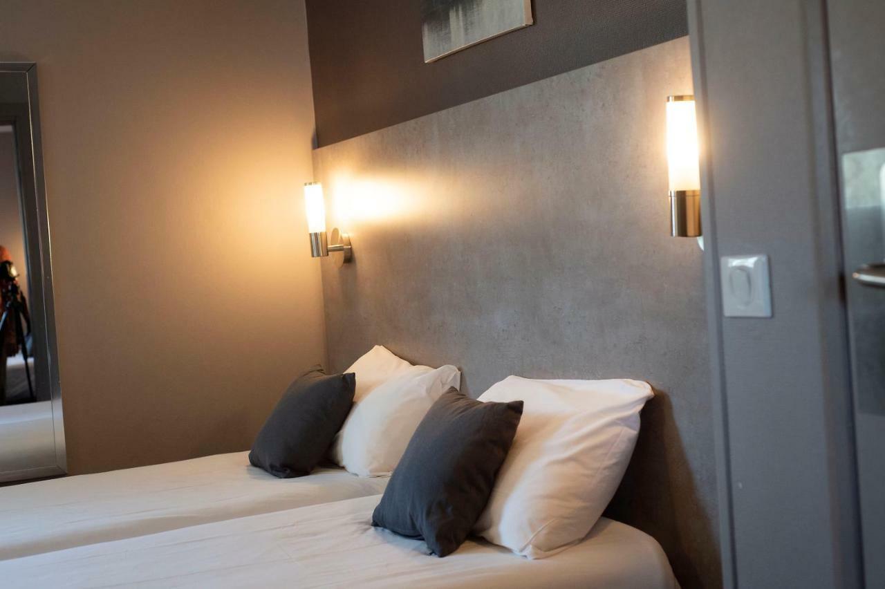 Hotel Lune Etoile Clermont-Ferrand Bagian luar foto