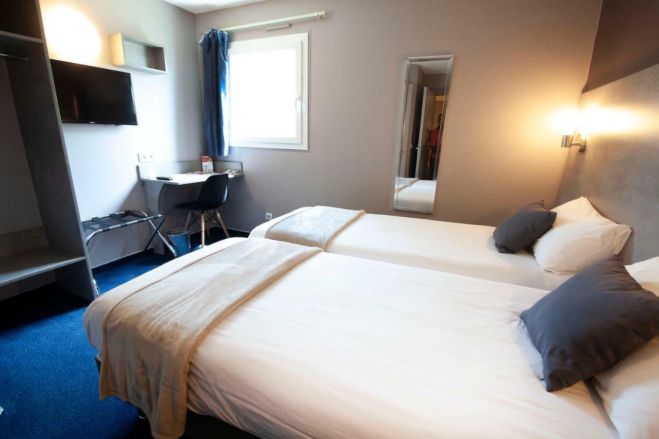 Hotel Lune Etoile Clermont-Ferrand Bagian luar foto